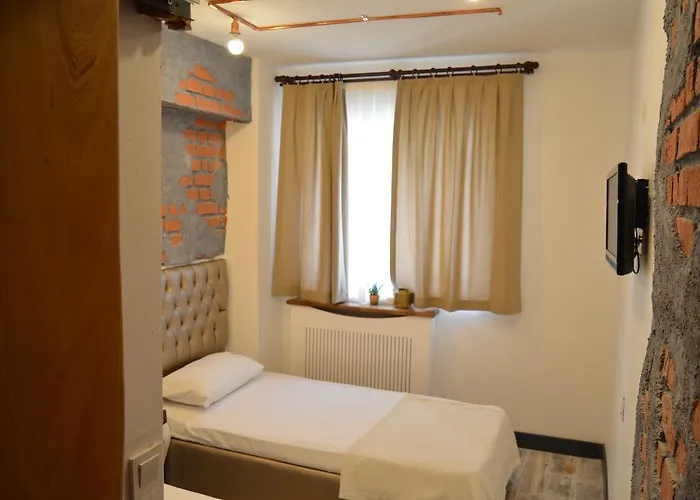 Cagla Pinar Hotell Izmir